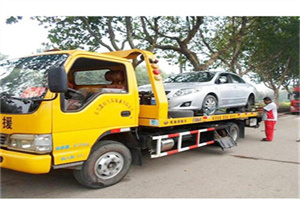 和田附近24小时汽车拖车服务热线