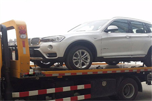 和田拖车24小时服务电话